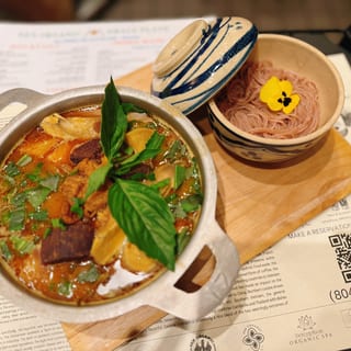 Grandma's Curry Pot