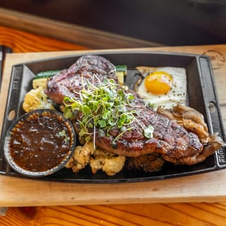 SAIGON SIZZLING STEAK & EGGS